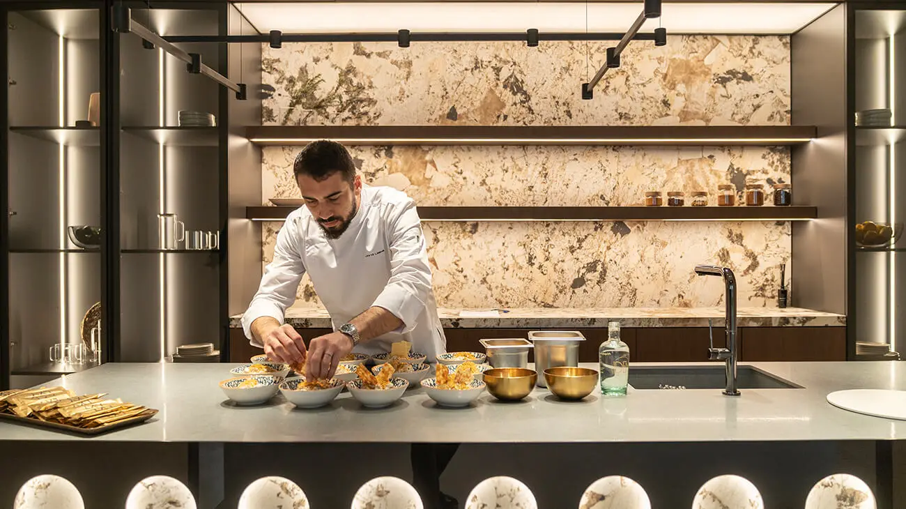 espacio restauracion showroom